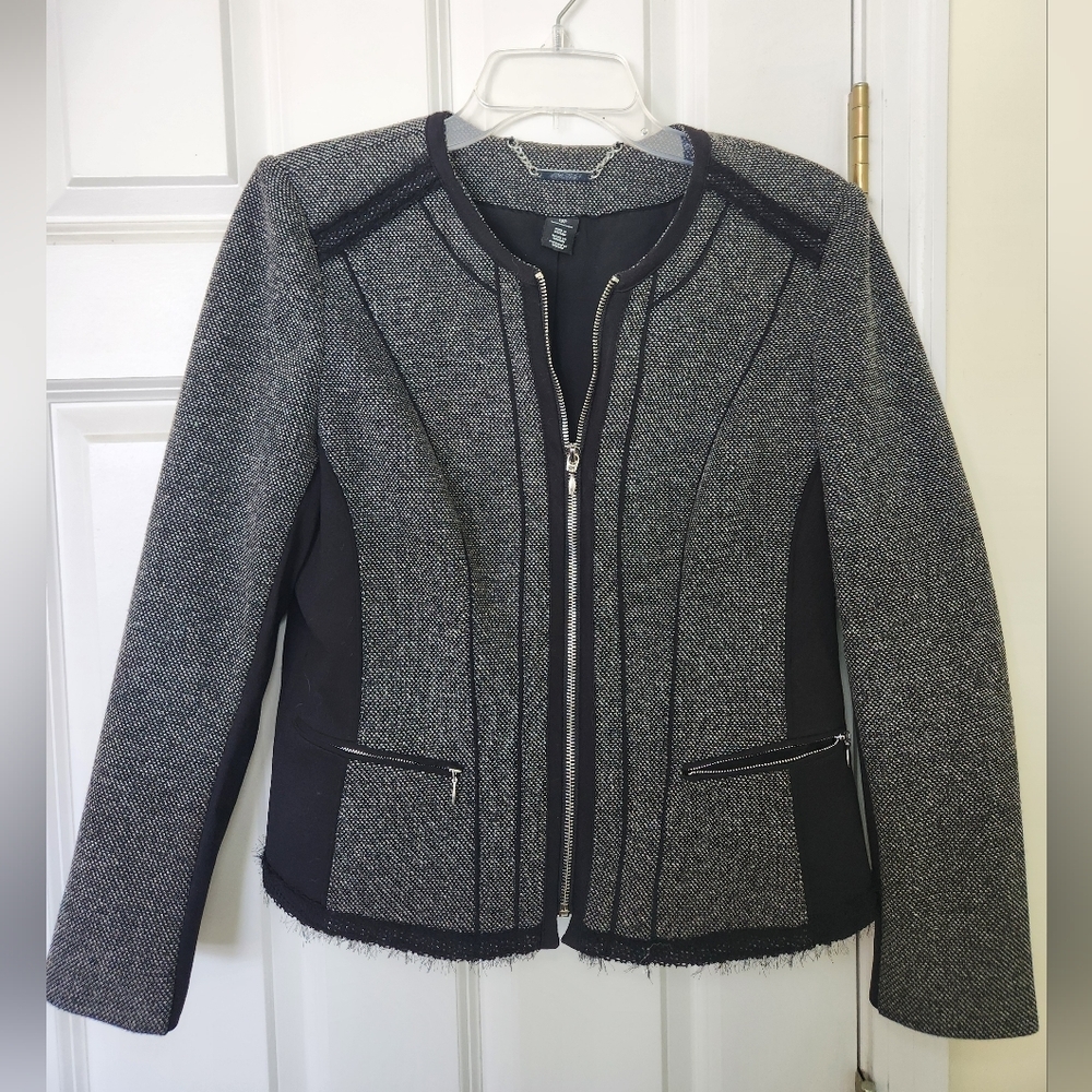 Women's Black and Gray Jacket